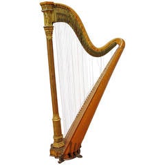 Antique 19th Century English Gothic Revival Giltwood Bird's-Eye Marble Harp
