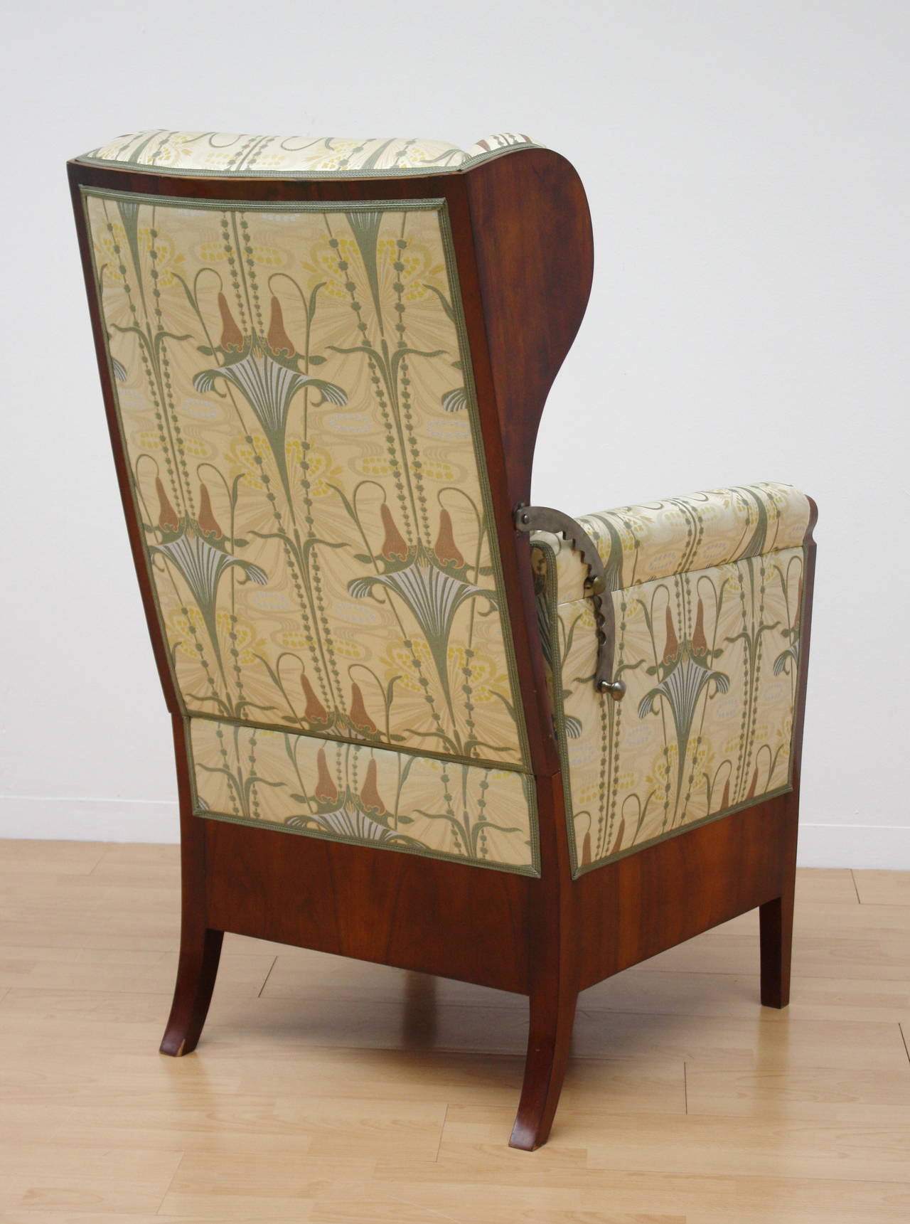 19th Century, Unusual Austrian Biedermeier Metamorphic Reclining Armchair For Sale 4