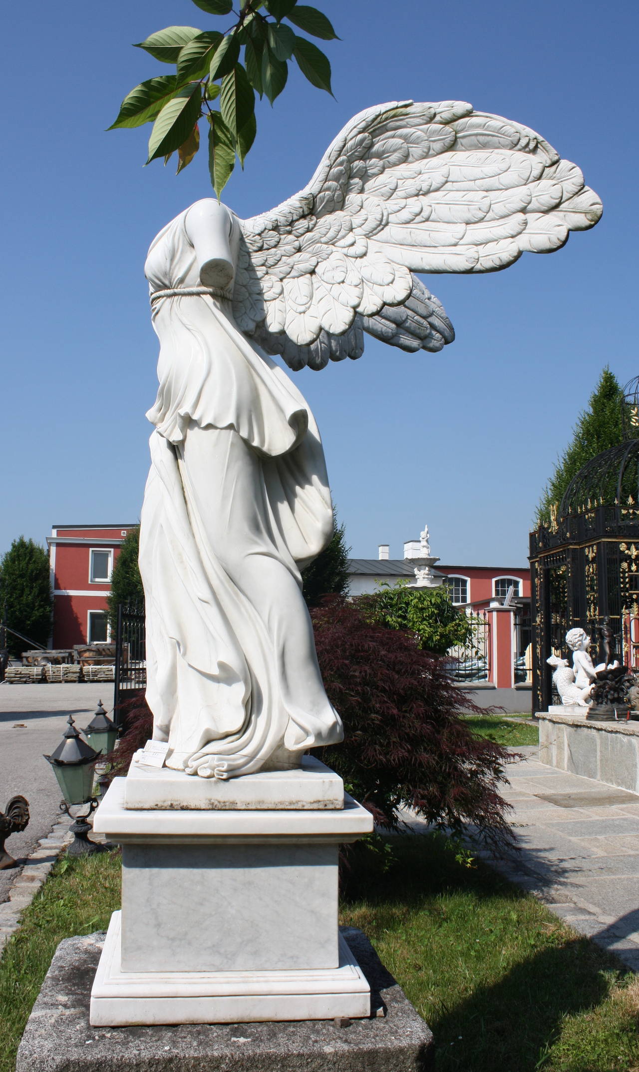 Marble La Victoire de Samothrace 
