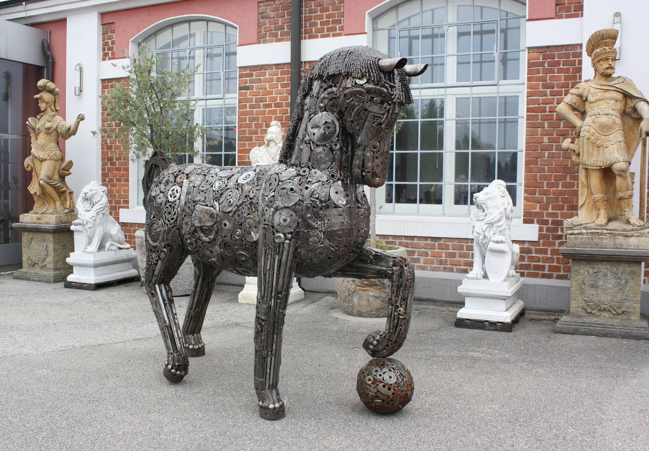 Thai The World Recycled Da Vinci Horse For Sale