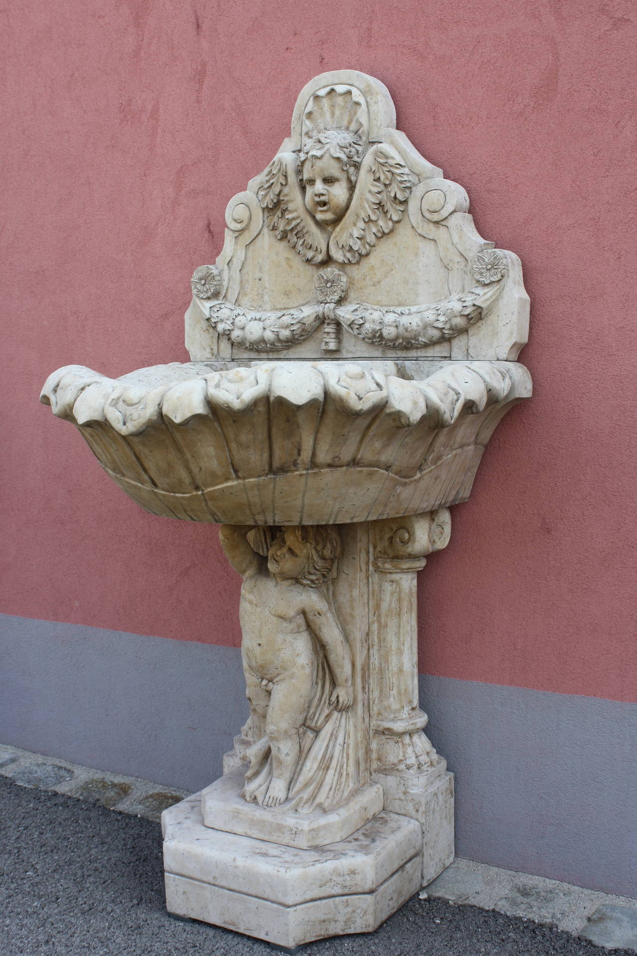 Marble Wall Fountain, 20th Century. In Good Condition For Sale In Wels, AT