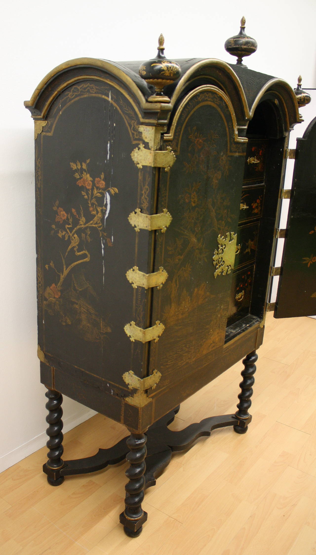 Oak 18th Century Chinoiserie Cabinet on Stand For Sale