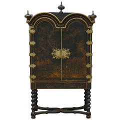 18th Century Chinoiserie Cabinet on Stand