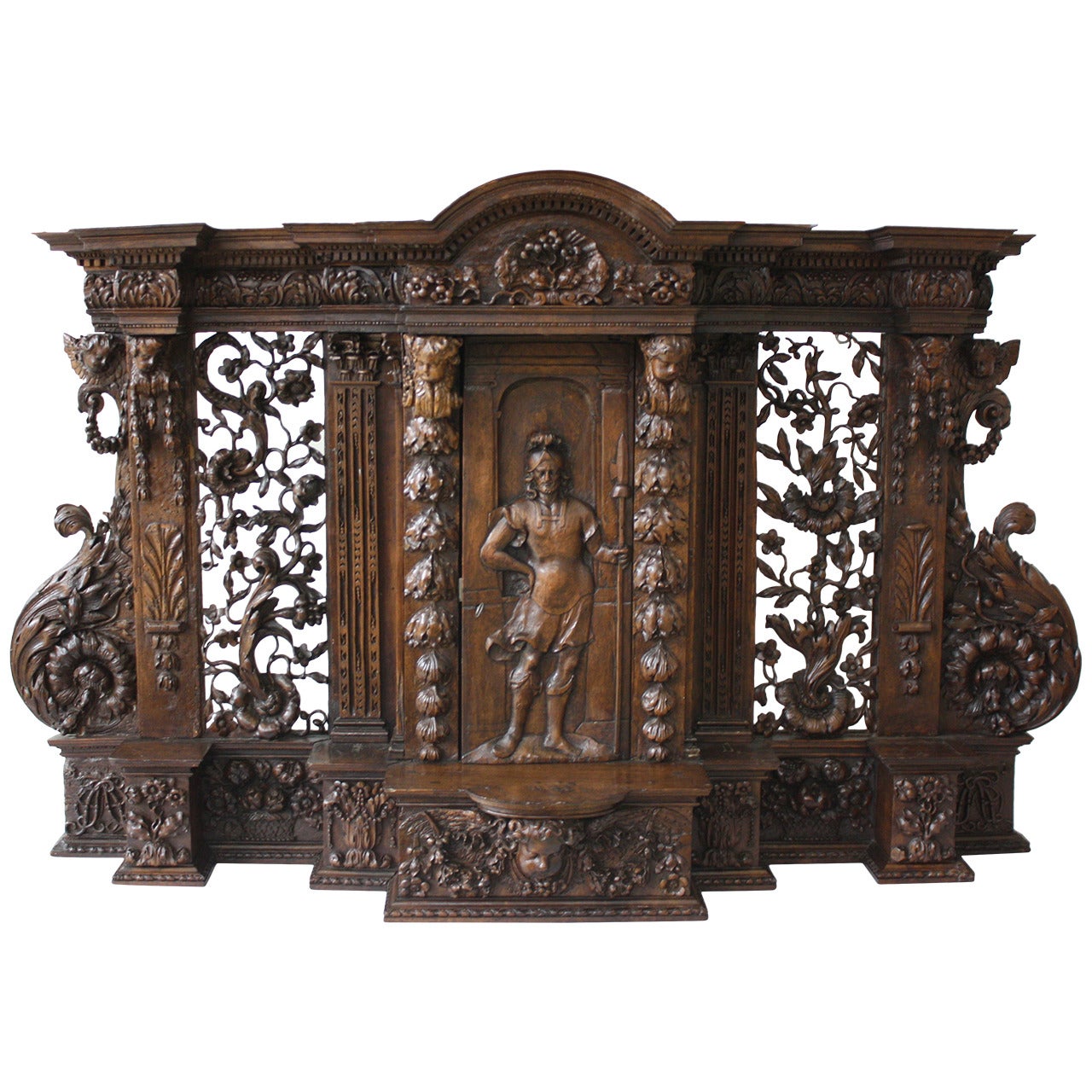 17th Century Fine Carved Renaissance Tabernacle For Sale