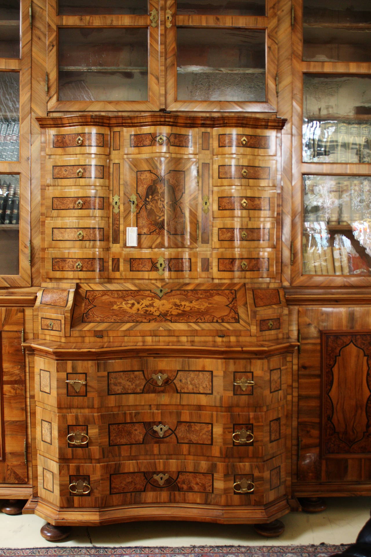 18th Century Baroque Library with Tabernacle In Excellent Condition For Sale In Wels, AT