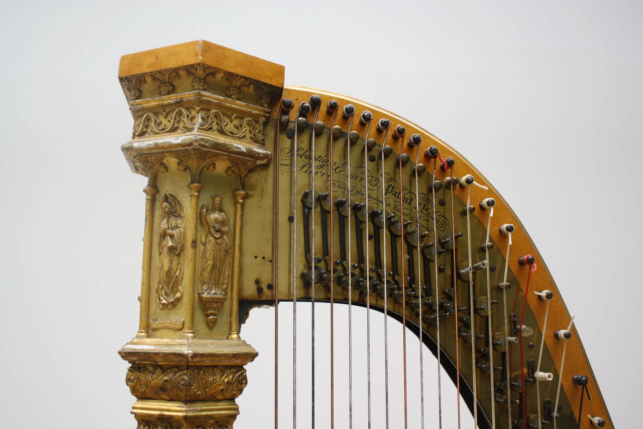 Wood 19th Century English Gothic Revival Giltwood Bird's-Eye Marble Harp For Sale