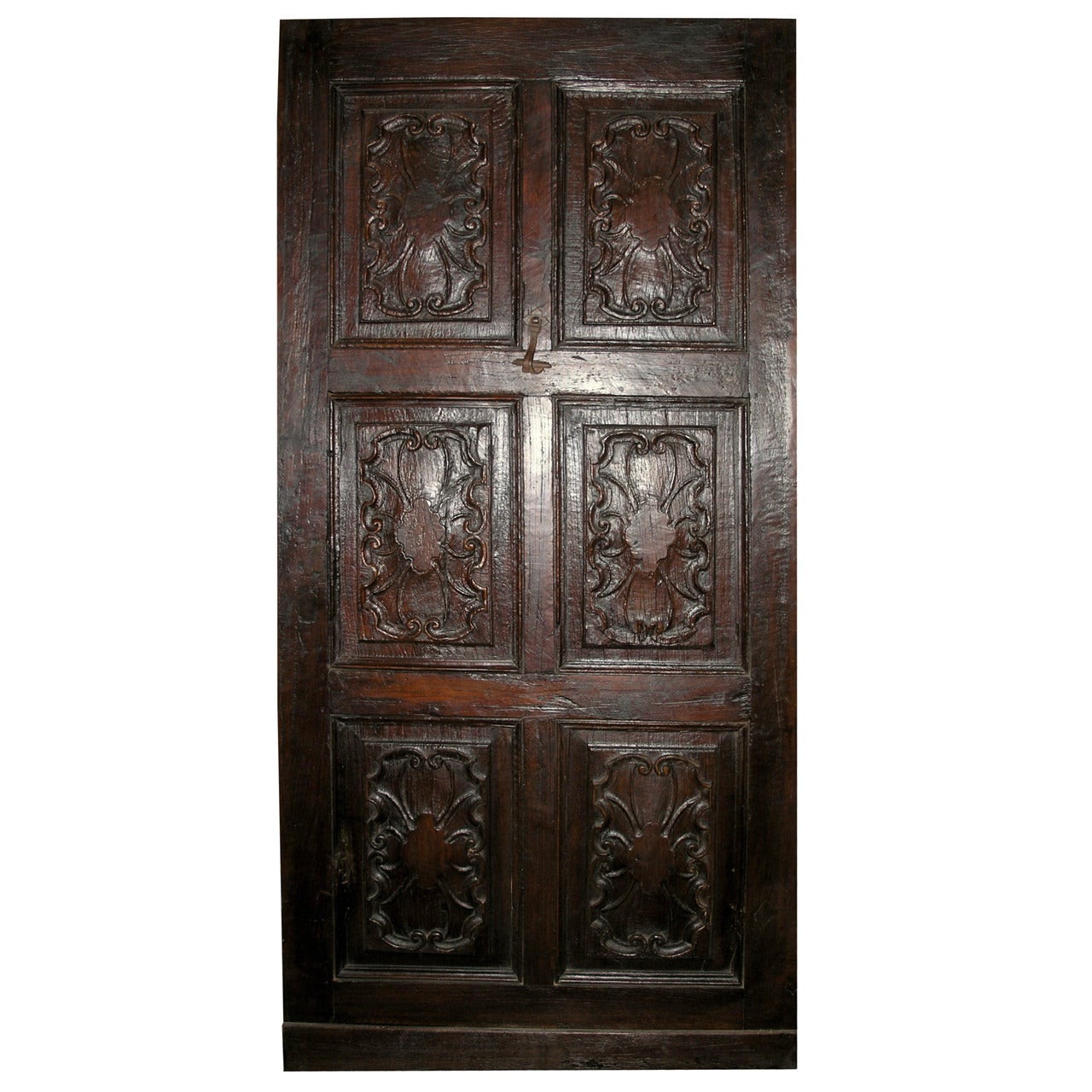 Antique entrance Door in hand carved Walnut brown, richly, Italy '600