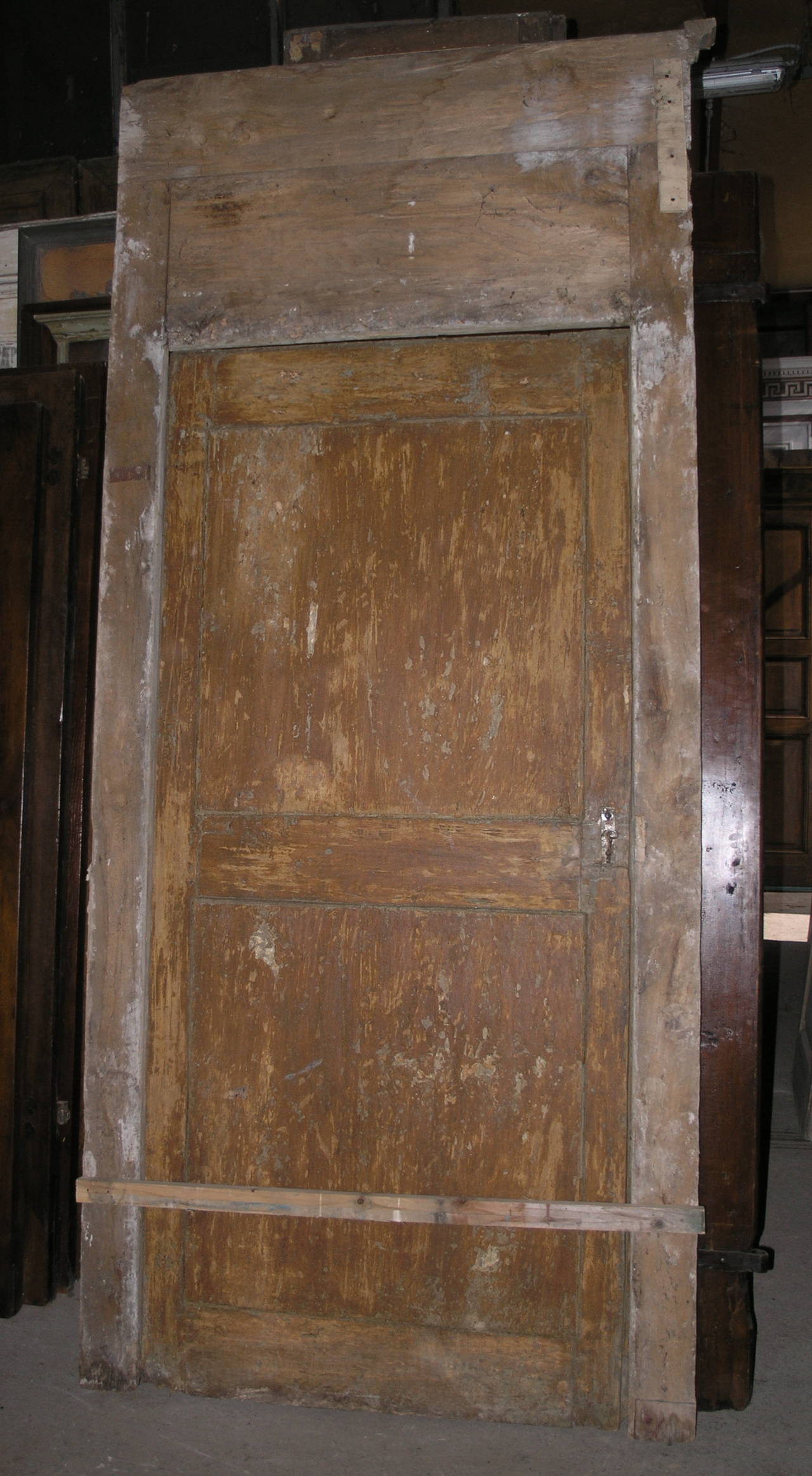 Antique Lacquered Door
with original frame 
Comes from Piemonte