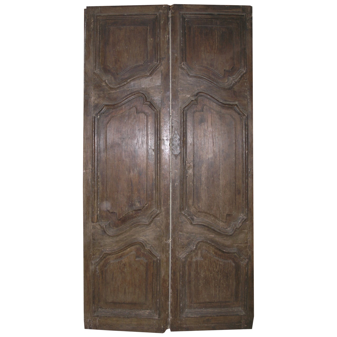 Antique Double Door Made of Chestnut