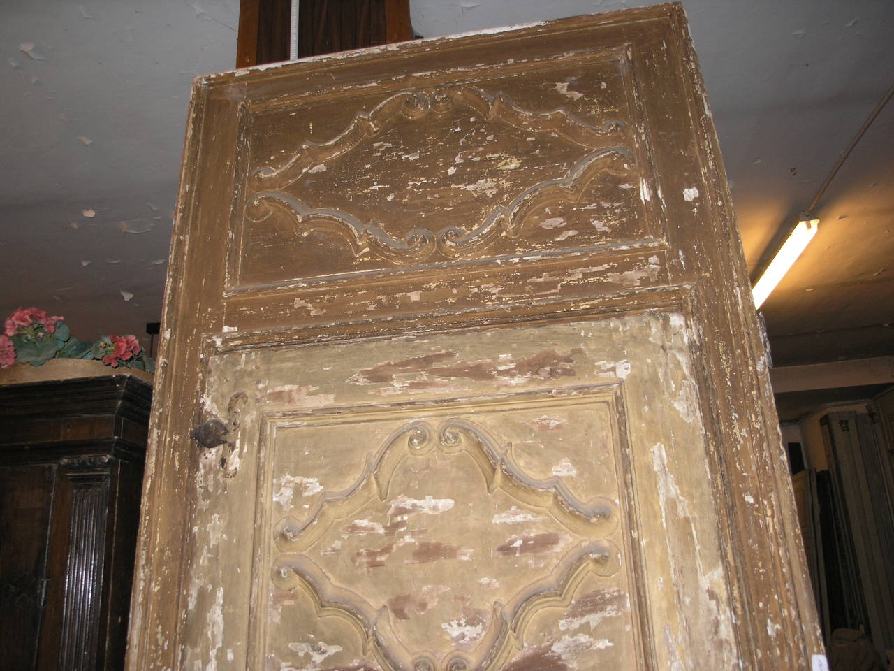 Antique lacquered door, made of Poplar.
Piemontese Barocco, Torino, IT.