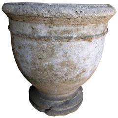 Paar antike Vasen aus Stein
