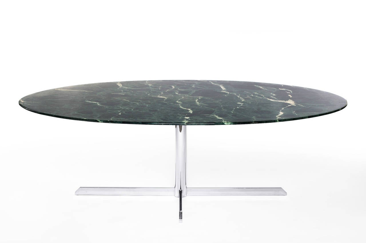 Stunning marble dining table, France 1960’s. Beautiful ‘Verde Alpi’ marble top on a sleek chrome base.
The marble top has a very nice dark-seagreen color with white veins.