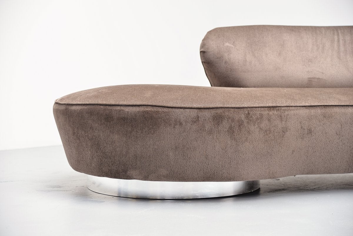 Vladimir Kagan Serpentine Sofa Directional, USA, 1975 1