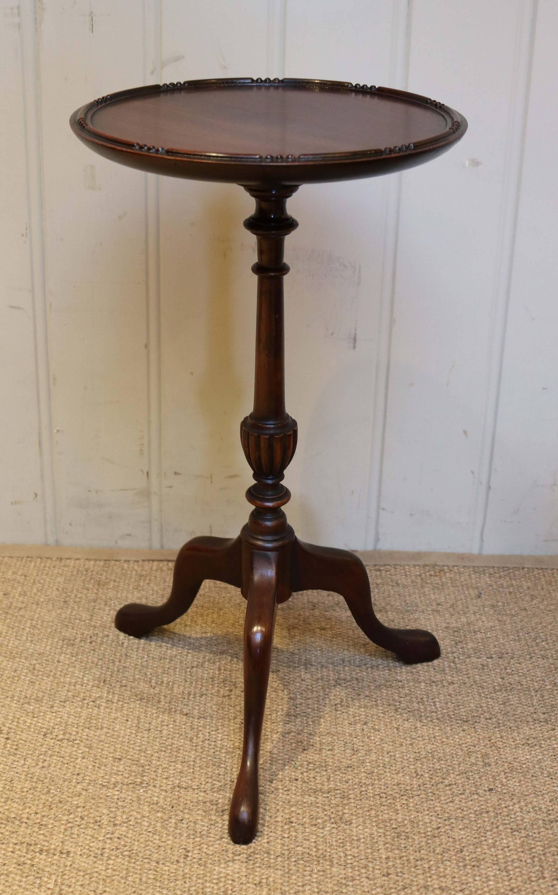 English Matched Pair of Mahogany Wine Tables For Sale