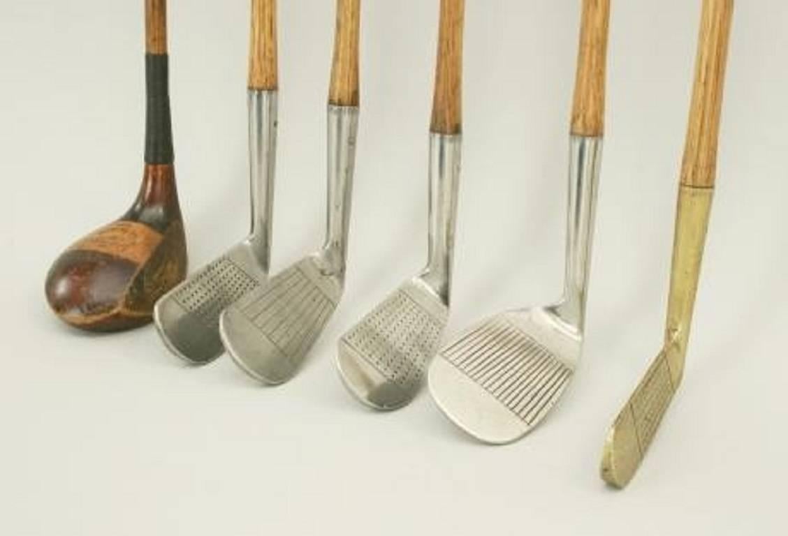 Set of Six Matched Playable Hickory Golf Clubs In Good Condition In Oxfordshire, GB