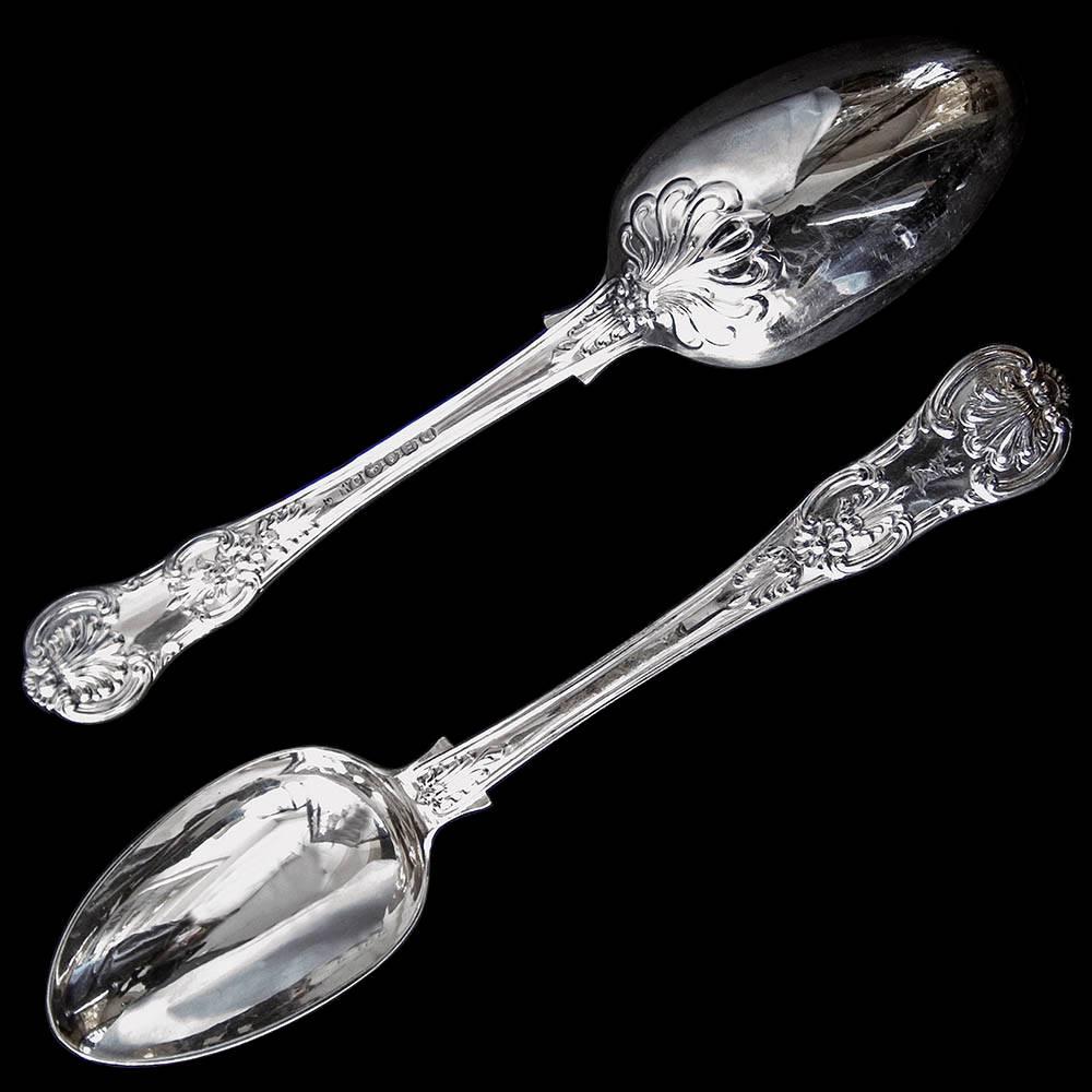 Antique Silver Queens Pattern Table Spoons In Excellent Condition For Sale In London, GB