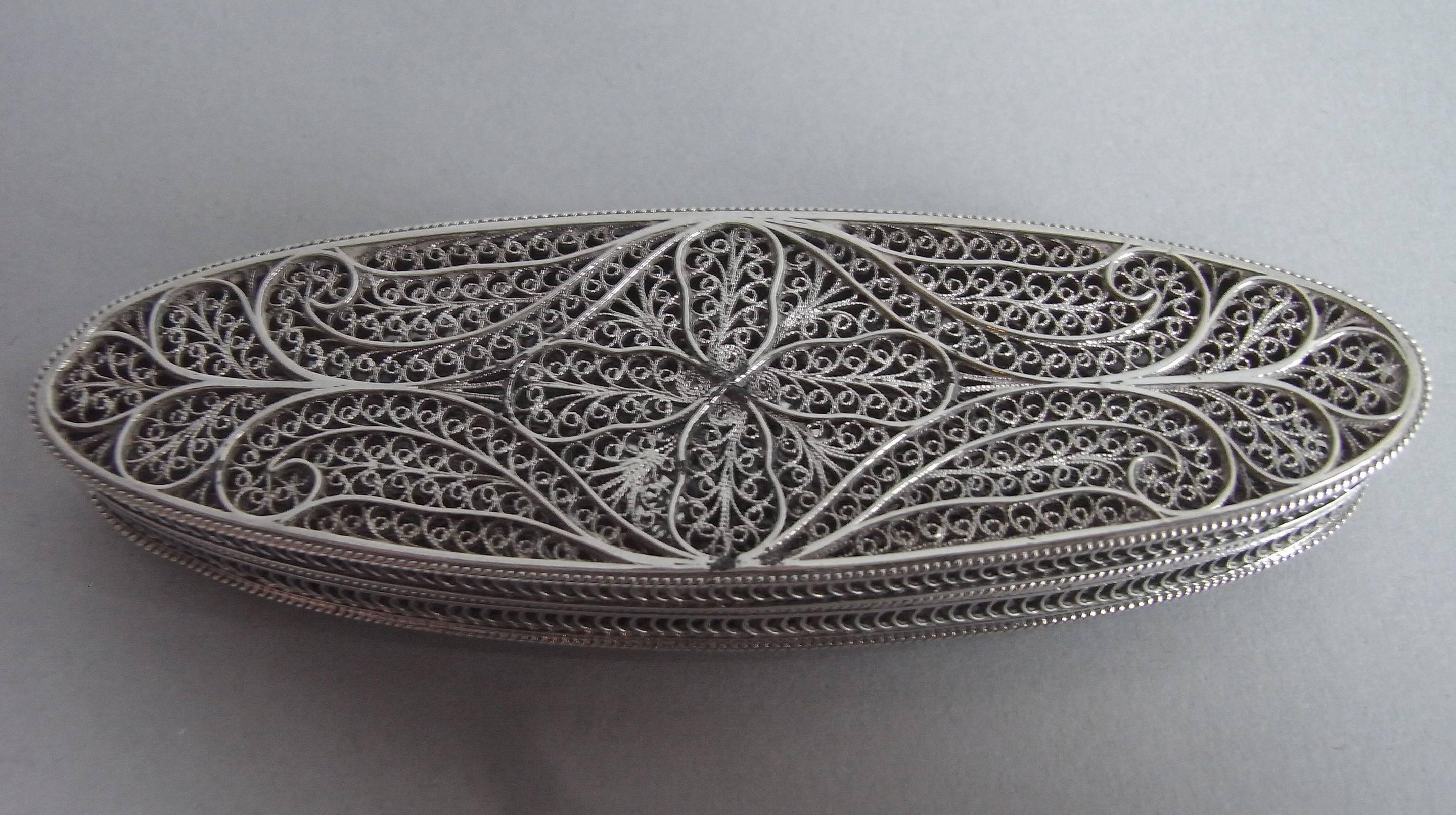 English An extremeley rare George III Filigree Toothpick Case