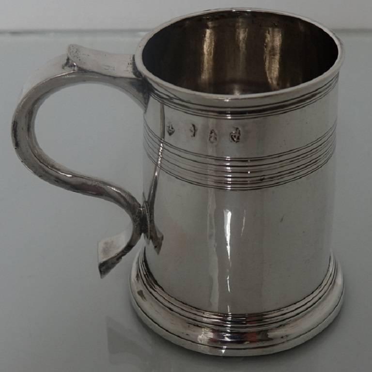 Early 18th Century Britannia Silver Geo I Half Pint Mug Joseph Clare For Sale 2