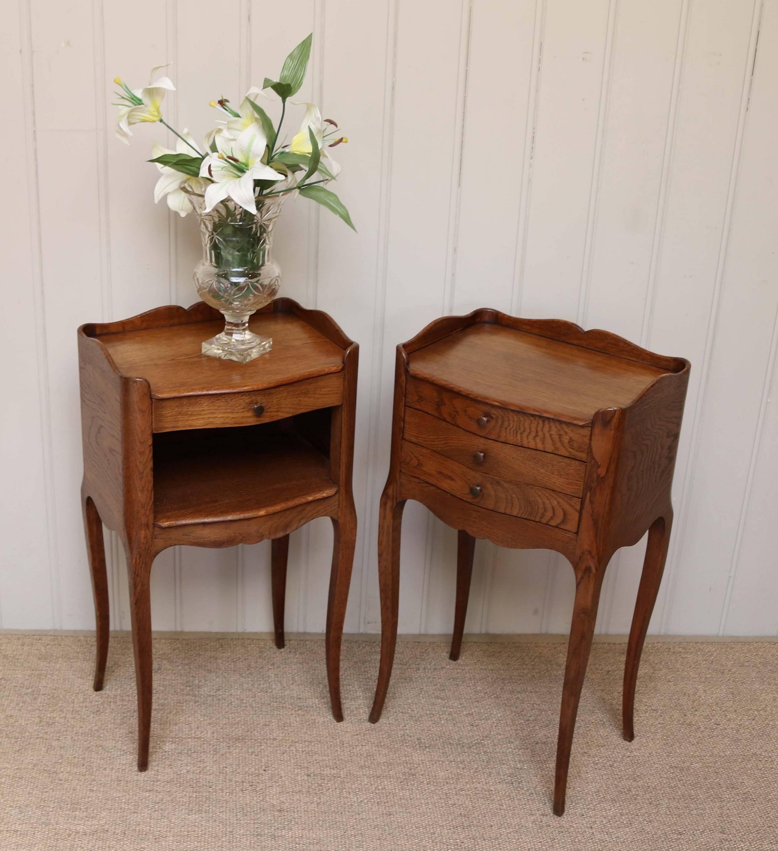 Pair of Oak Bedside Cabinets For Sale 1