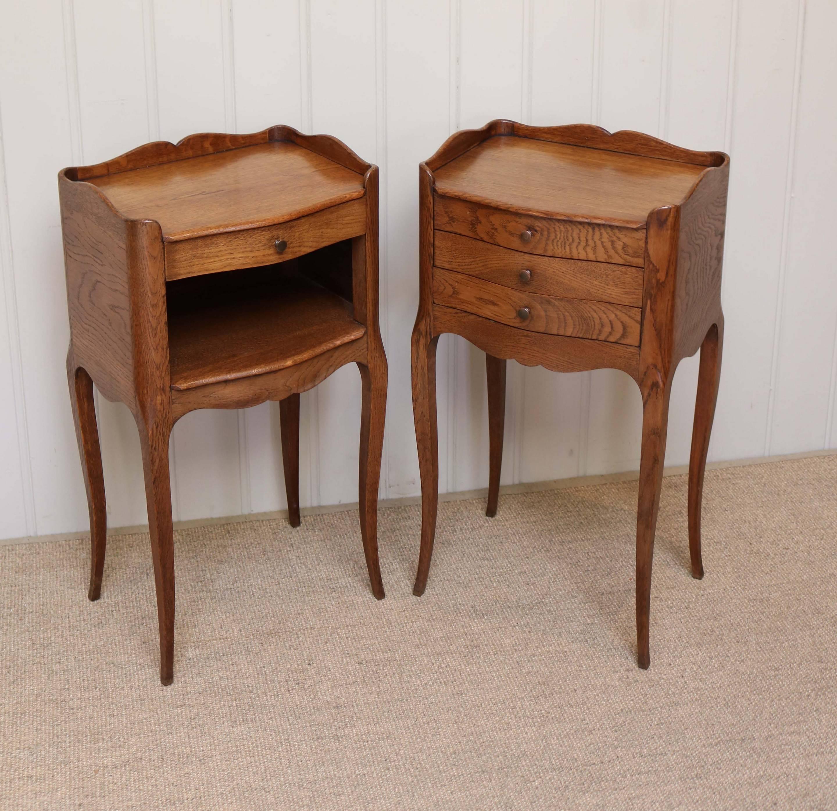 Pair of Oak Bedside Cabinets For Sale 2