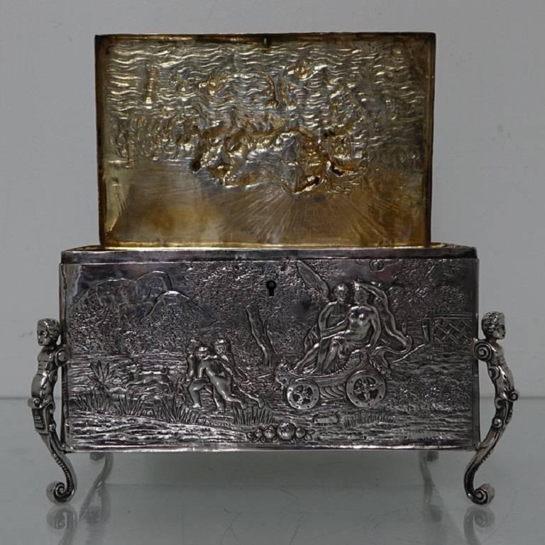 Large 19th Century Antique German Jewelry Casket, circa 1880 1