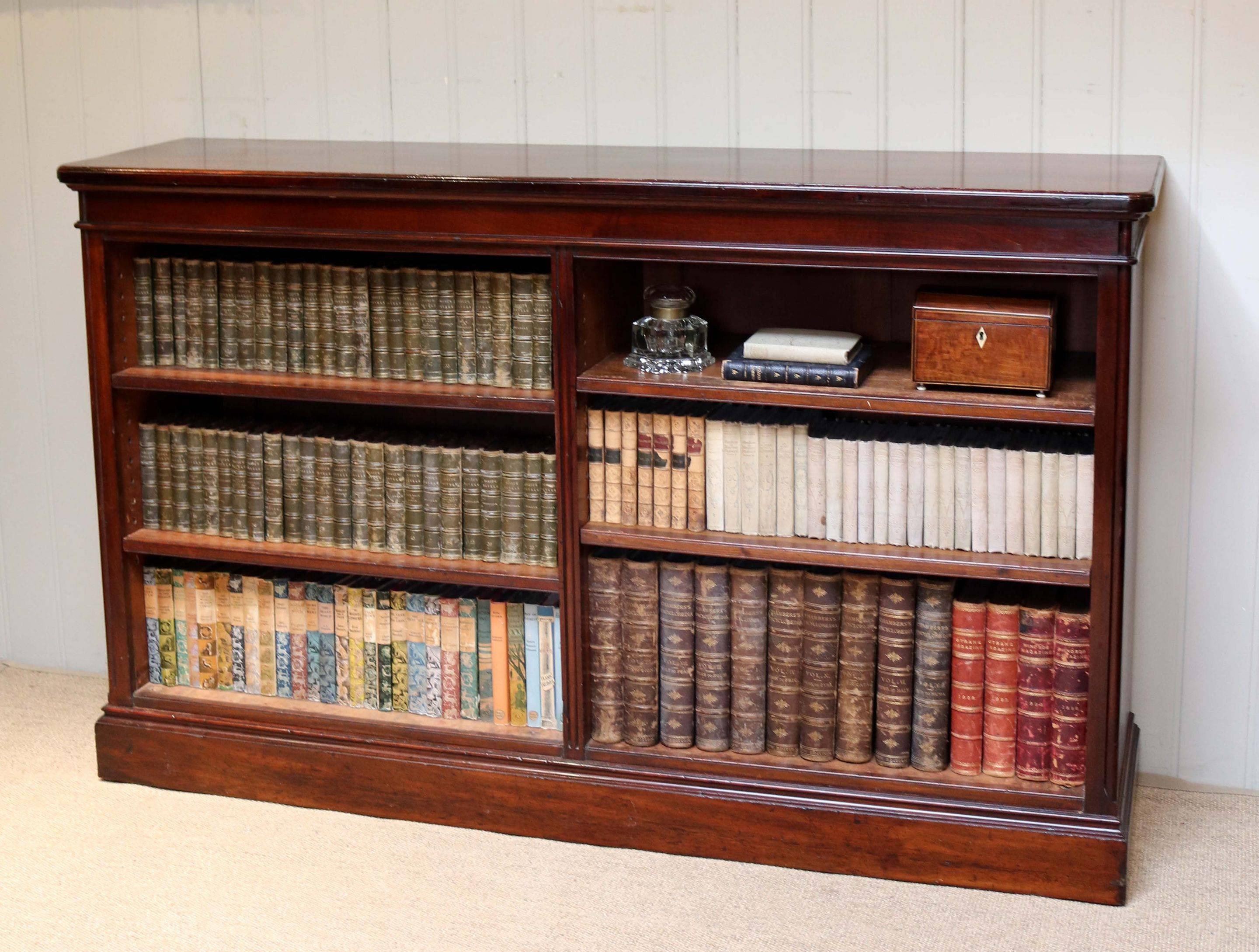Victorian Low Open Mahogany Bookcase 1