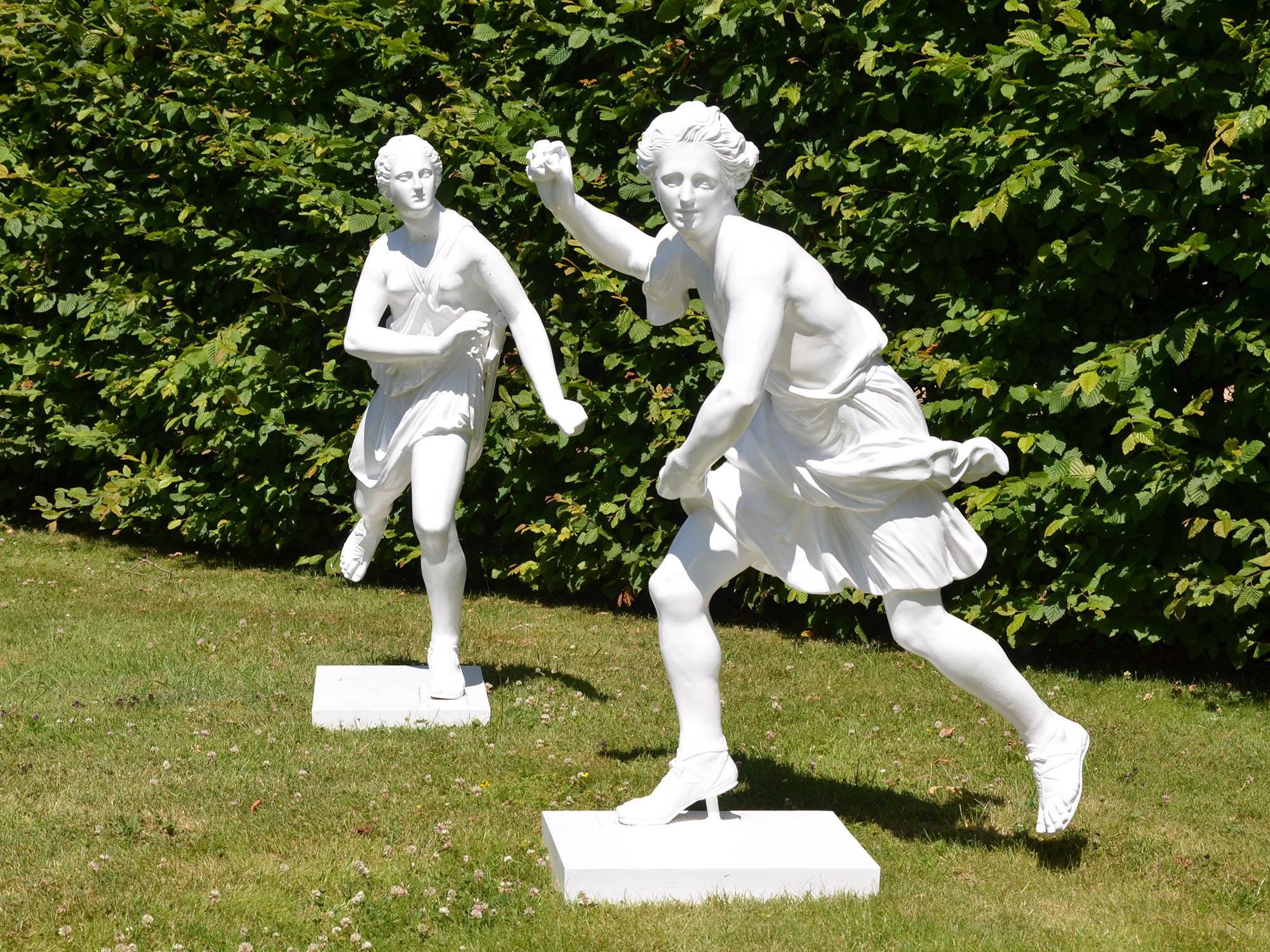 Pair of Painted Zinc Statues of Hippomenes and Atalanta In Good Condition For Sale In Gloucestershire, GB
