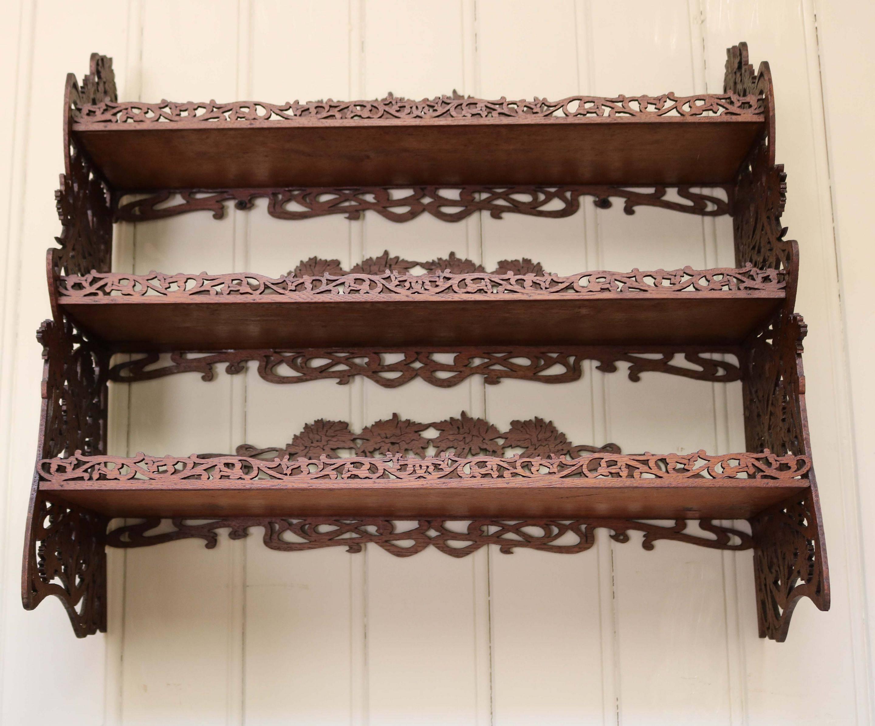 Mahogany Fretwork Three-Tier Shelf In Good Condition For Sale In Buckinghamshire, GB