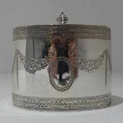 Antique George III Sterling Silver Tea Caddy, London, 1785 William Vincent