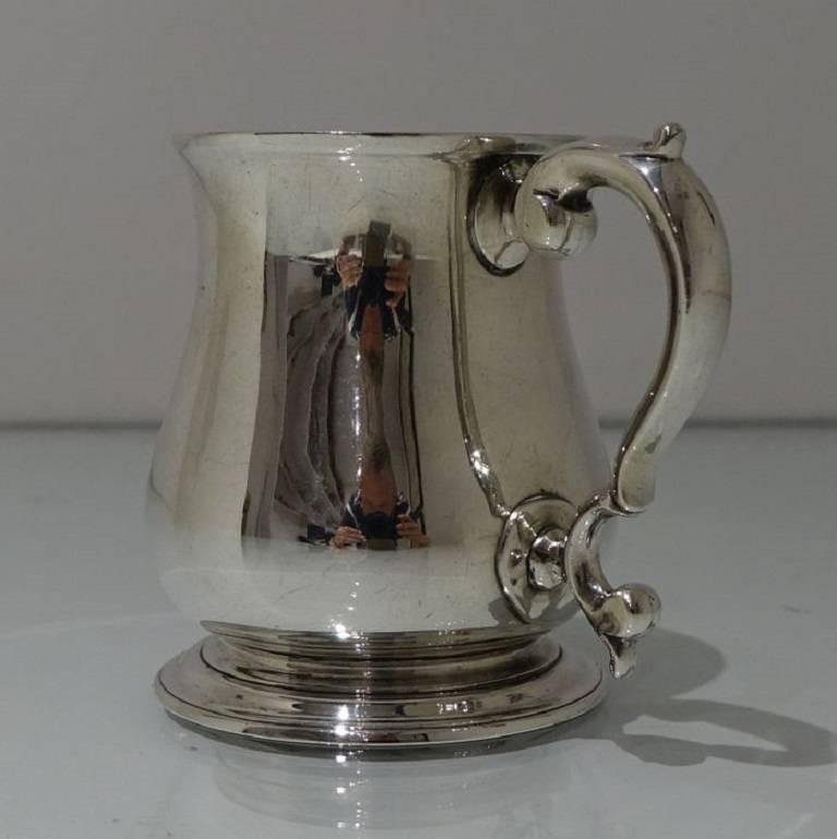 Mid-18th Century George II Sterling Silver Antique Mug London, 1742 Henry Brind 4