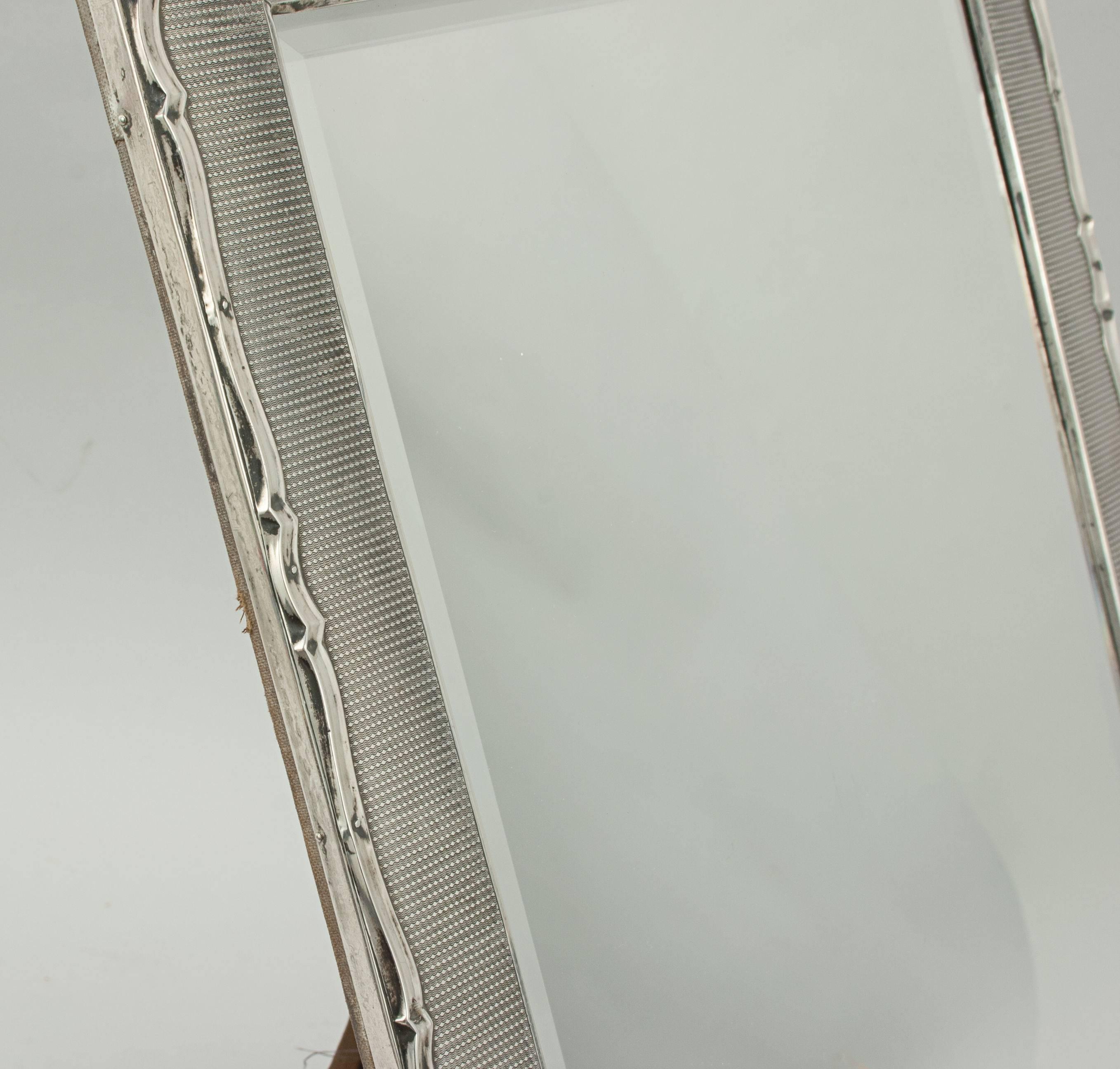 Silver Framed Mirror In Good Condition In Oxfordshire, GB