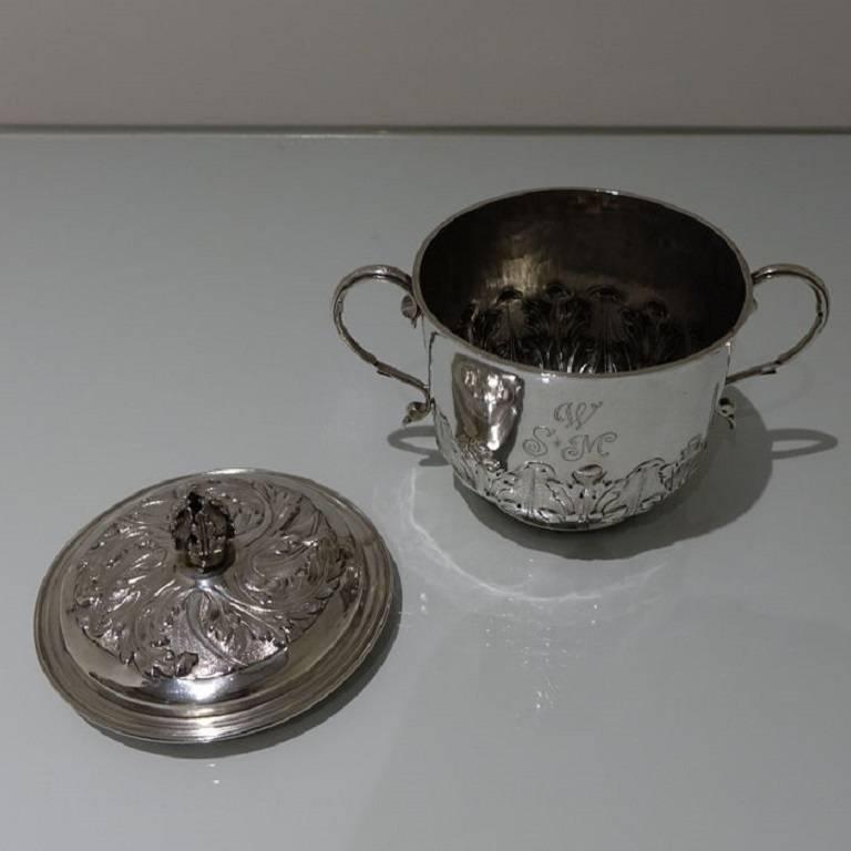William & Mary Antique Sterling Large Silver Porringer and Cover For Sale 3