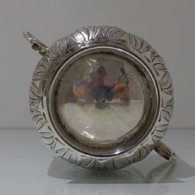 William & Mary Antique Sterling Large Silver Porringer and Cover For Sale 4