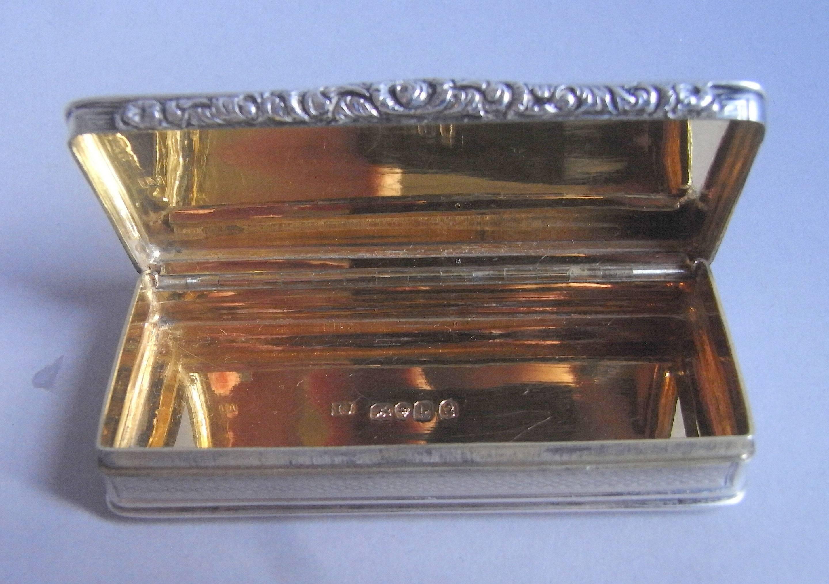 English Very Rare George IV Pocket Snuff Box Made in London in 1825 by John Jones III