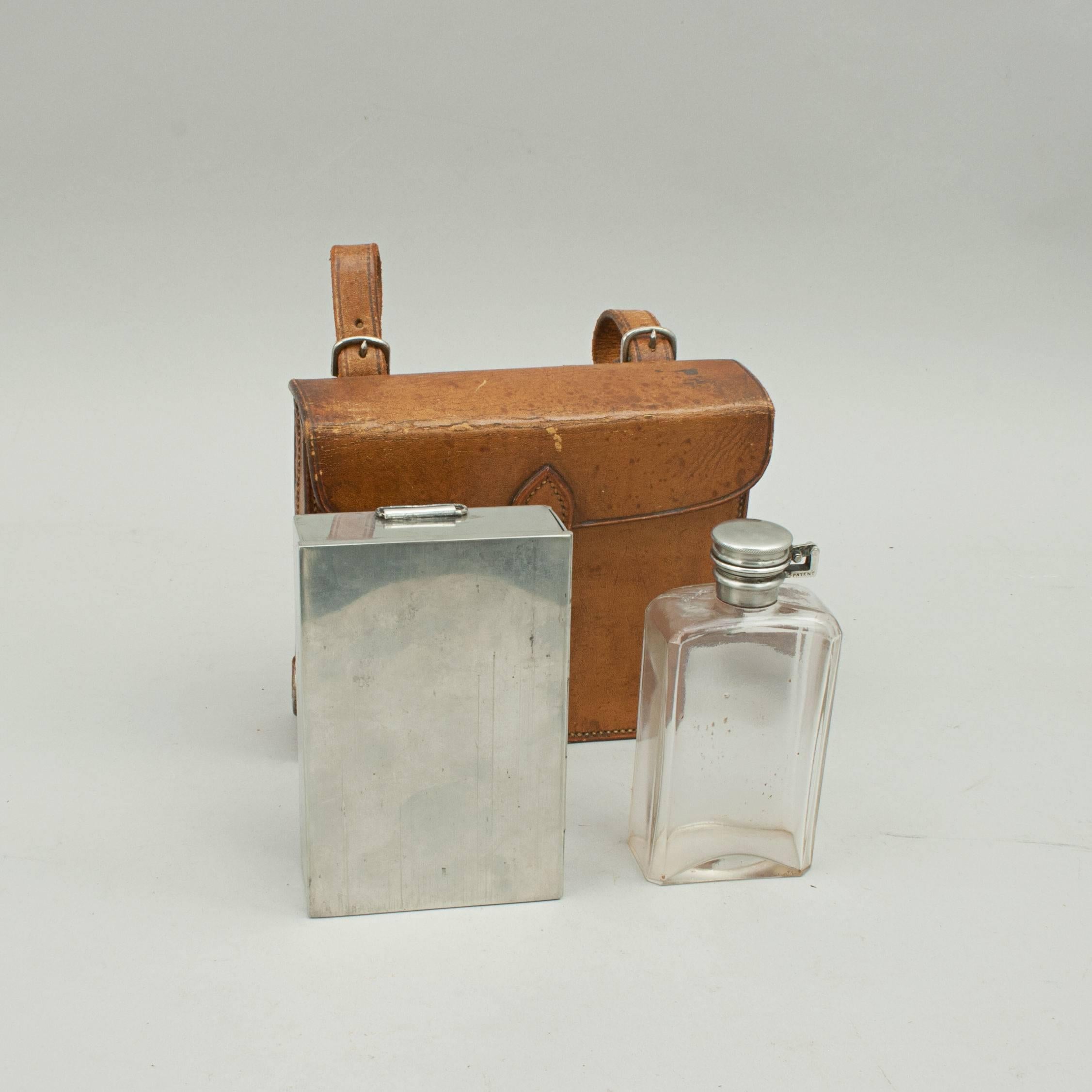 British Sandwich Case and Spirit Flask