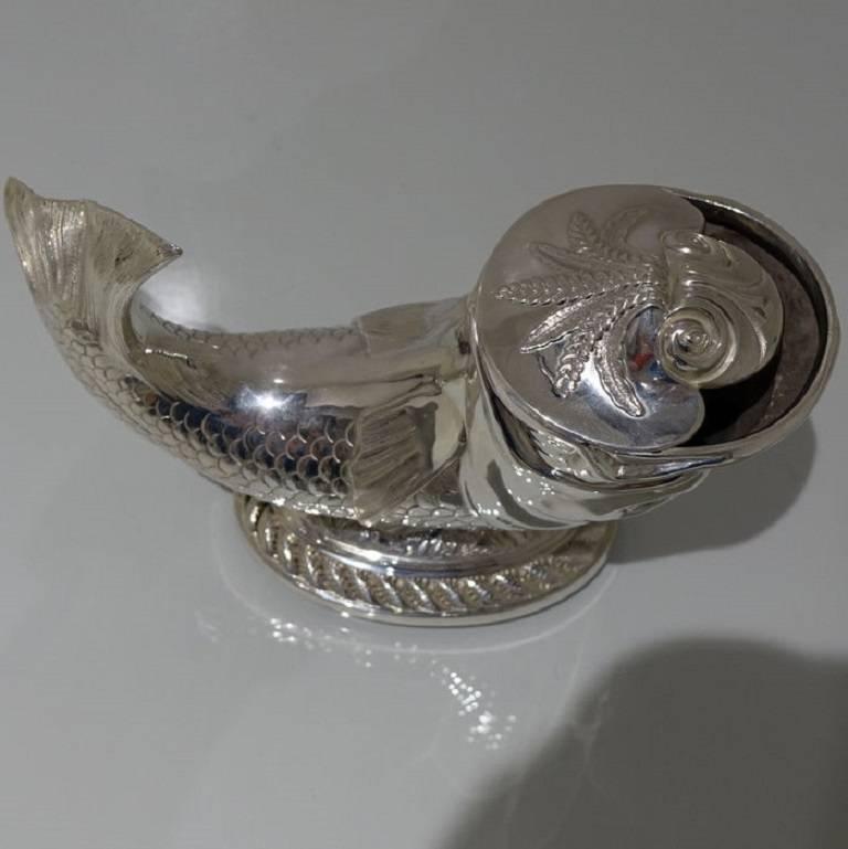 Victorian Silver Plate Fish Formed Spoon Warmer, circa 1885 James Dixon & Sons In Excellent Condition For Sale In 53-64 Chancery Lane, London