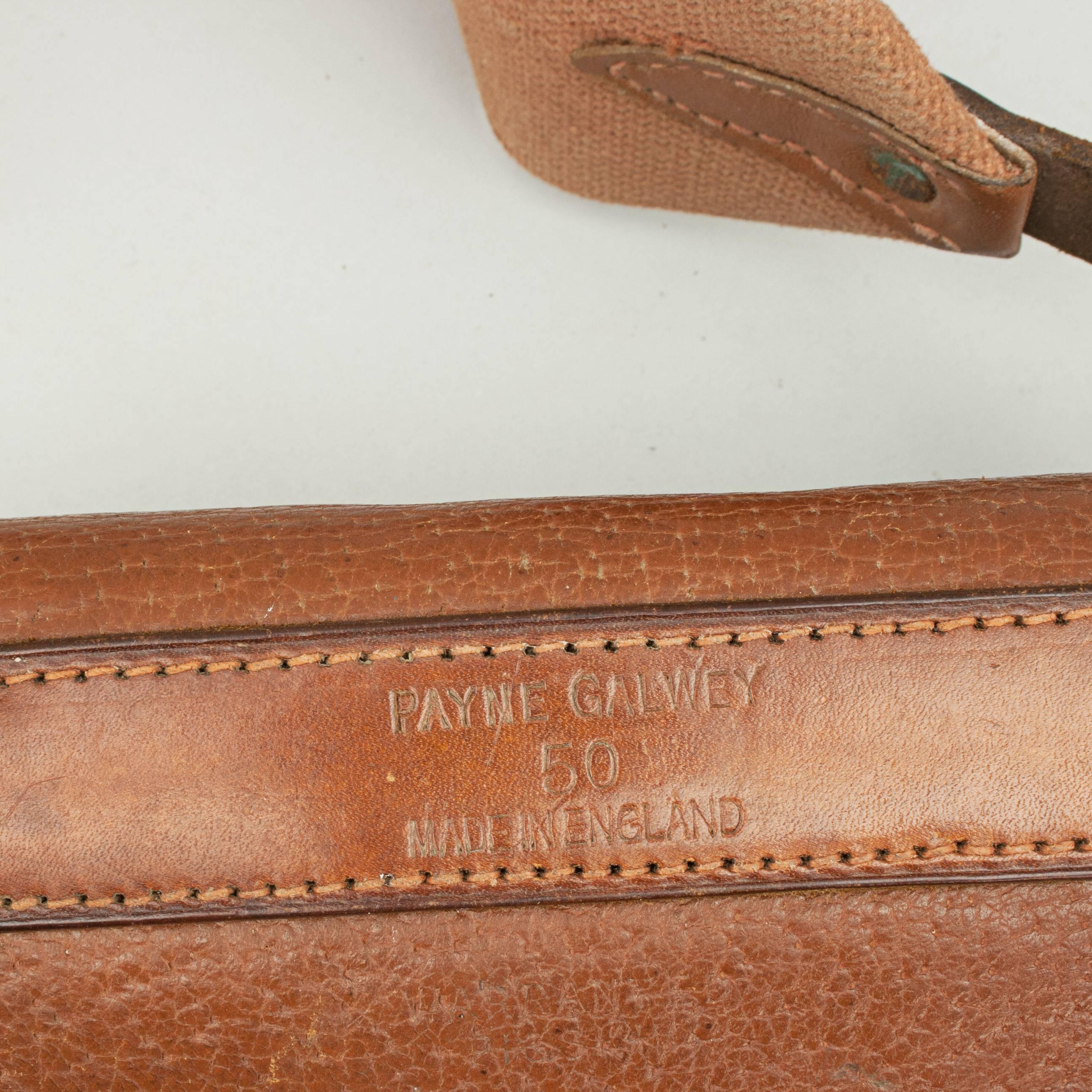 Leather Cartridge Bag In Excellent Condition In Oxfordshire, GB