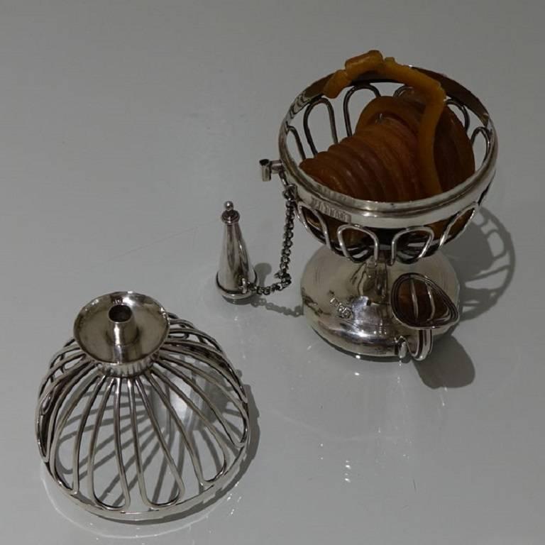 British Antique Sterling Silver Edwardian Wax Jack Chester George Nathan & Ridley Hayes For Sale