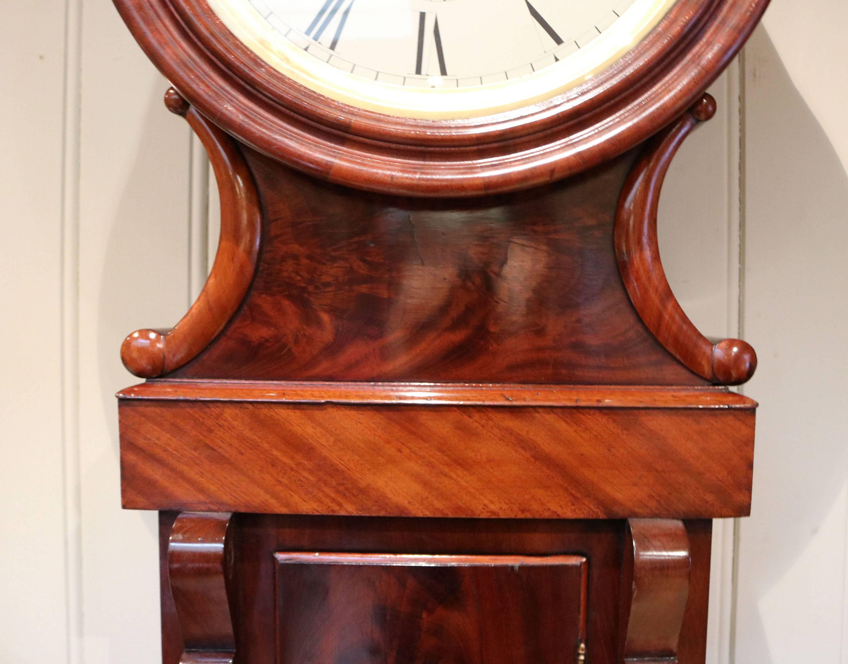 Scottish Mahogany Drumhead Longcase Clock In Good Condition For Sale In Buckinghamshire, GB