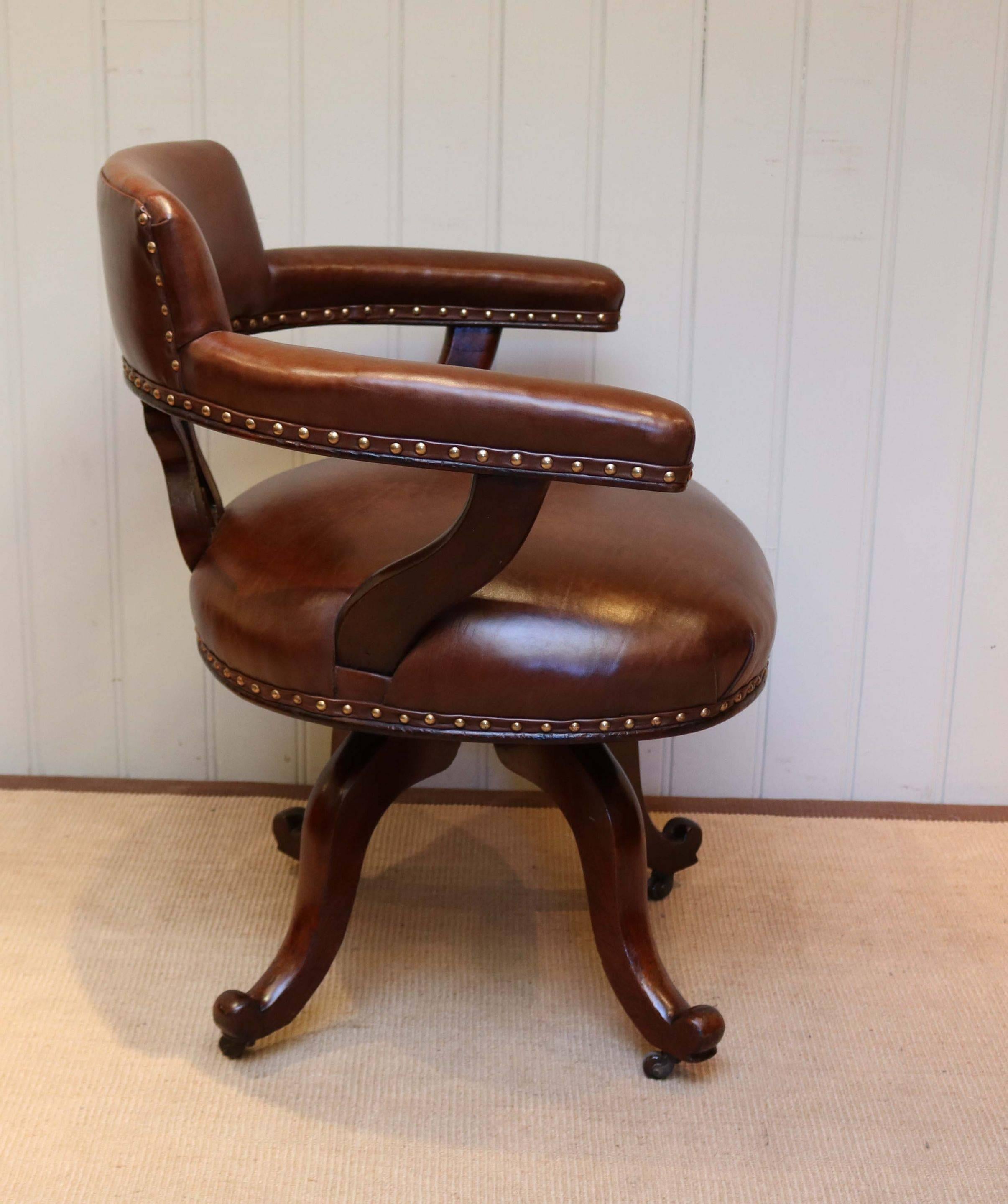 Victorian Mahogany and Leather Desk Chair For Sale 3