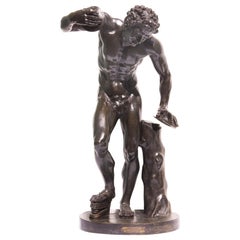 Statue en bronze représentant un faune dansant avec Cymbals Grand Tour