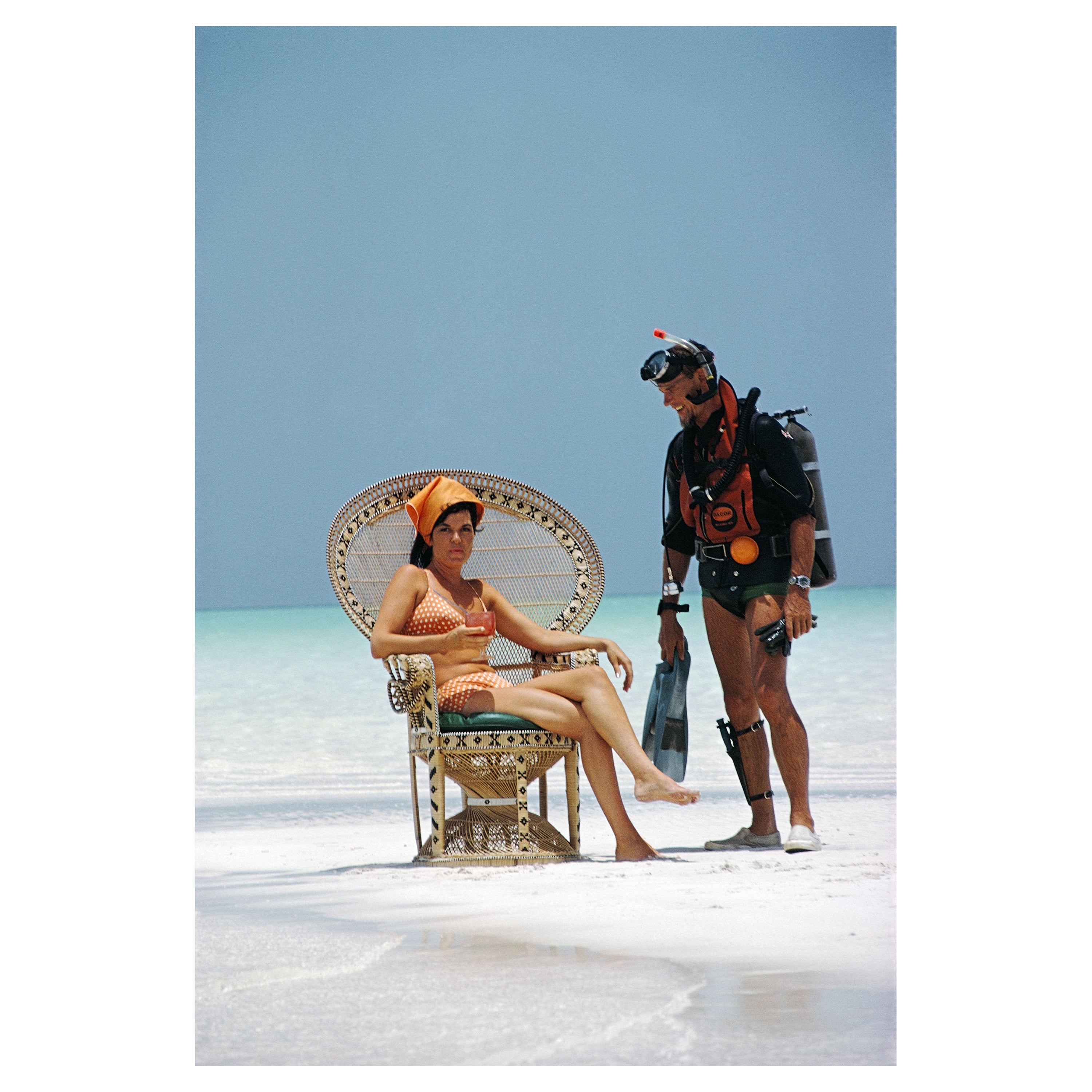 Slim Aarons Portrait Photograph - A Friendly Chat, Estate Edition, Bahamas