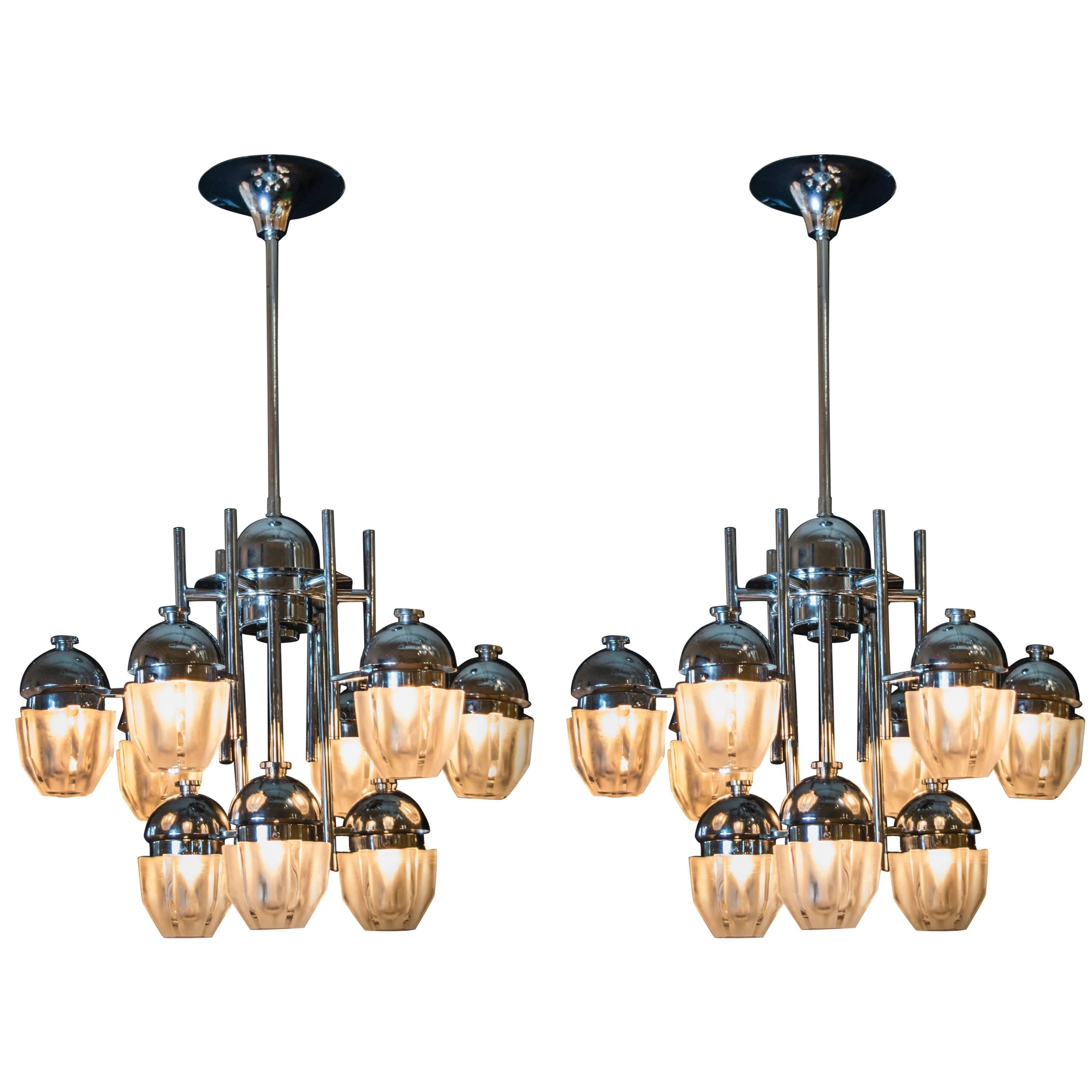 Pair of Chrome Sciolari Chandeliers with Nine Lights For Sale