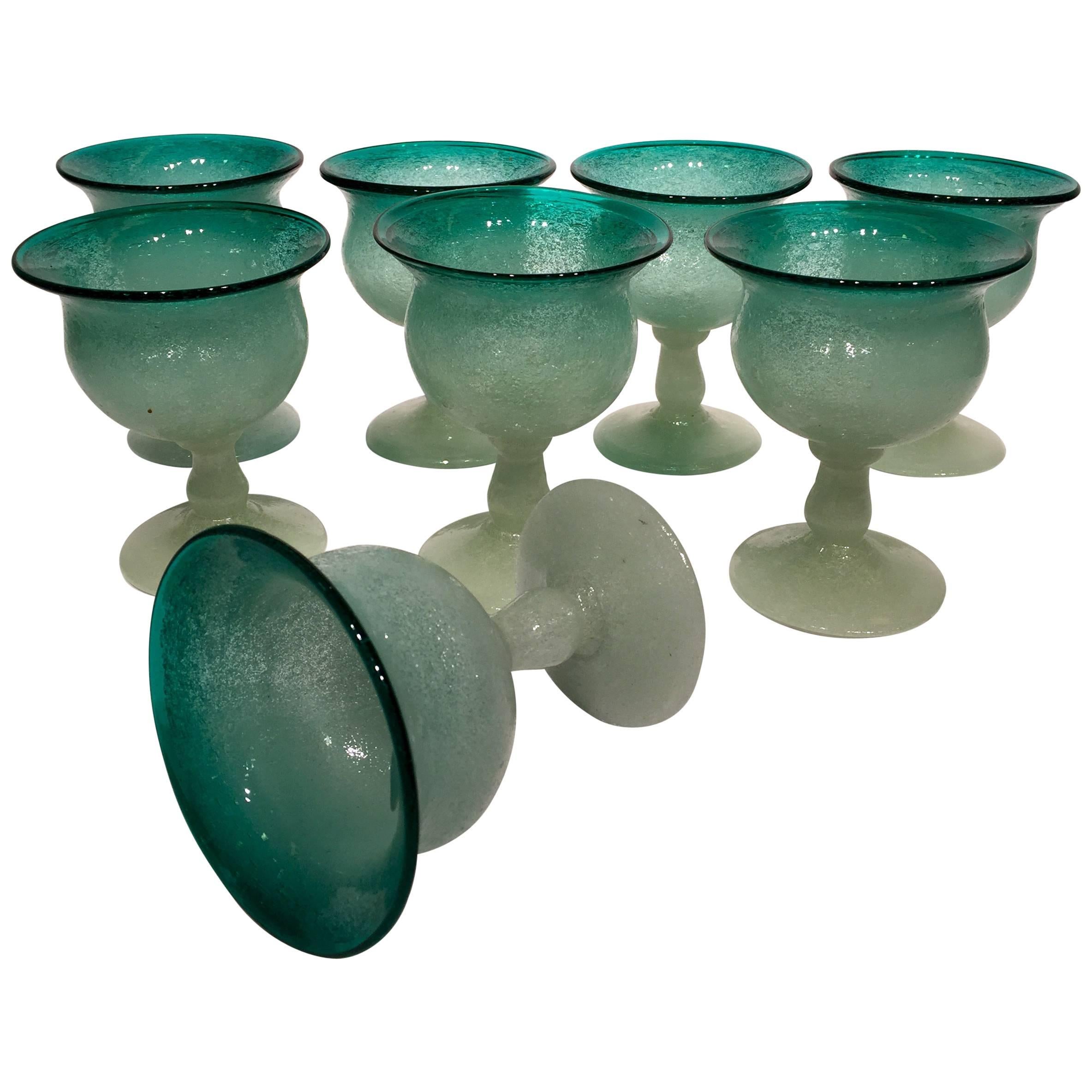 VENINI Murano Glass by Napoleone Martinuzzi Set of Eight Green Glass, circa 1930 For Sale