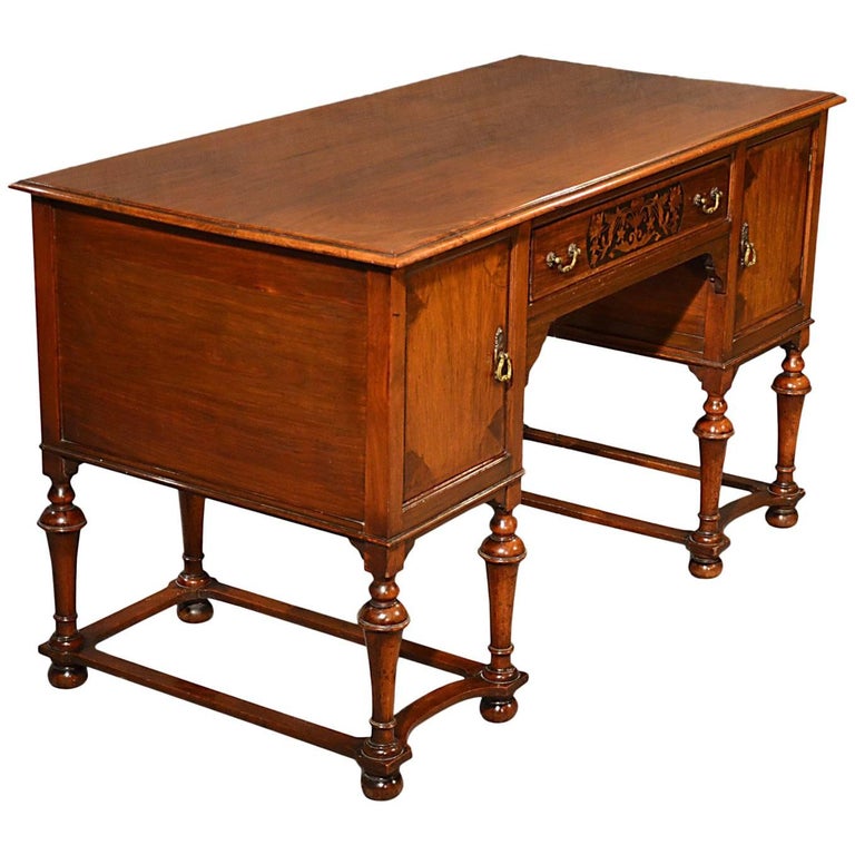 Antique Desk, English, Walnut, Writing Table, Victorian, Circa 1900 Antique Desk, English, Walnut, Writing Table, Victorian, circa 1900 For Sale - Antique Desk, English, Walnut, Writing Table, Victorian, Circa 1900