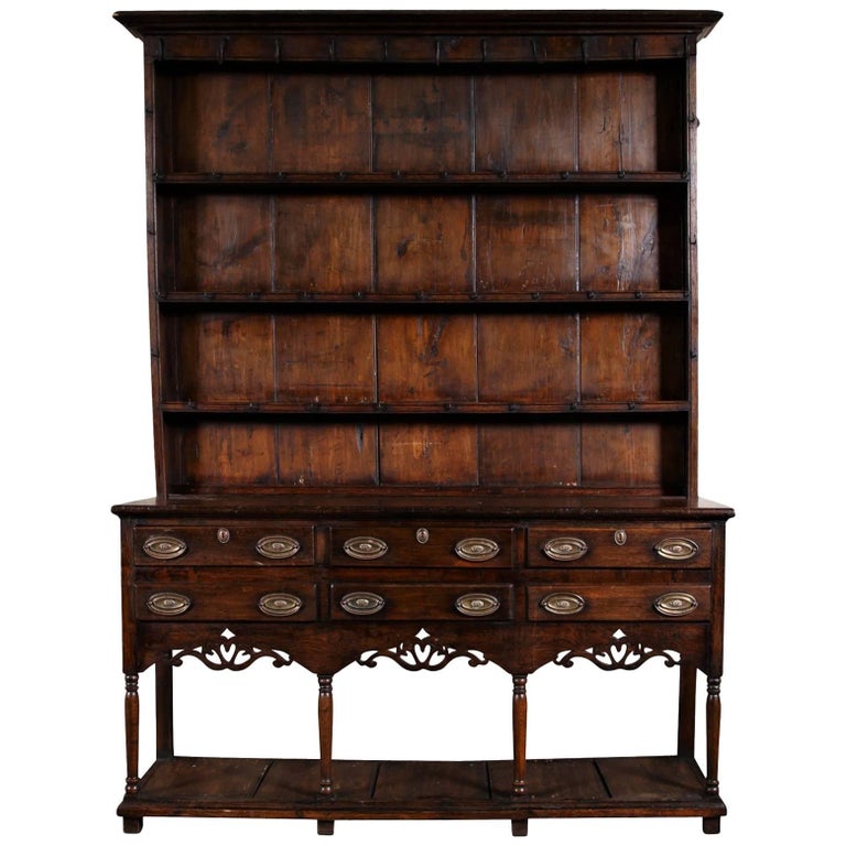 Antique Welsh Cupboard, circa 1750 For Sale at 1stdibs