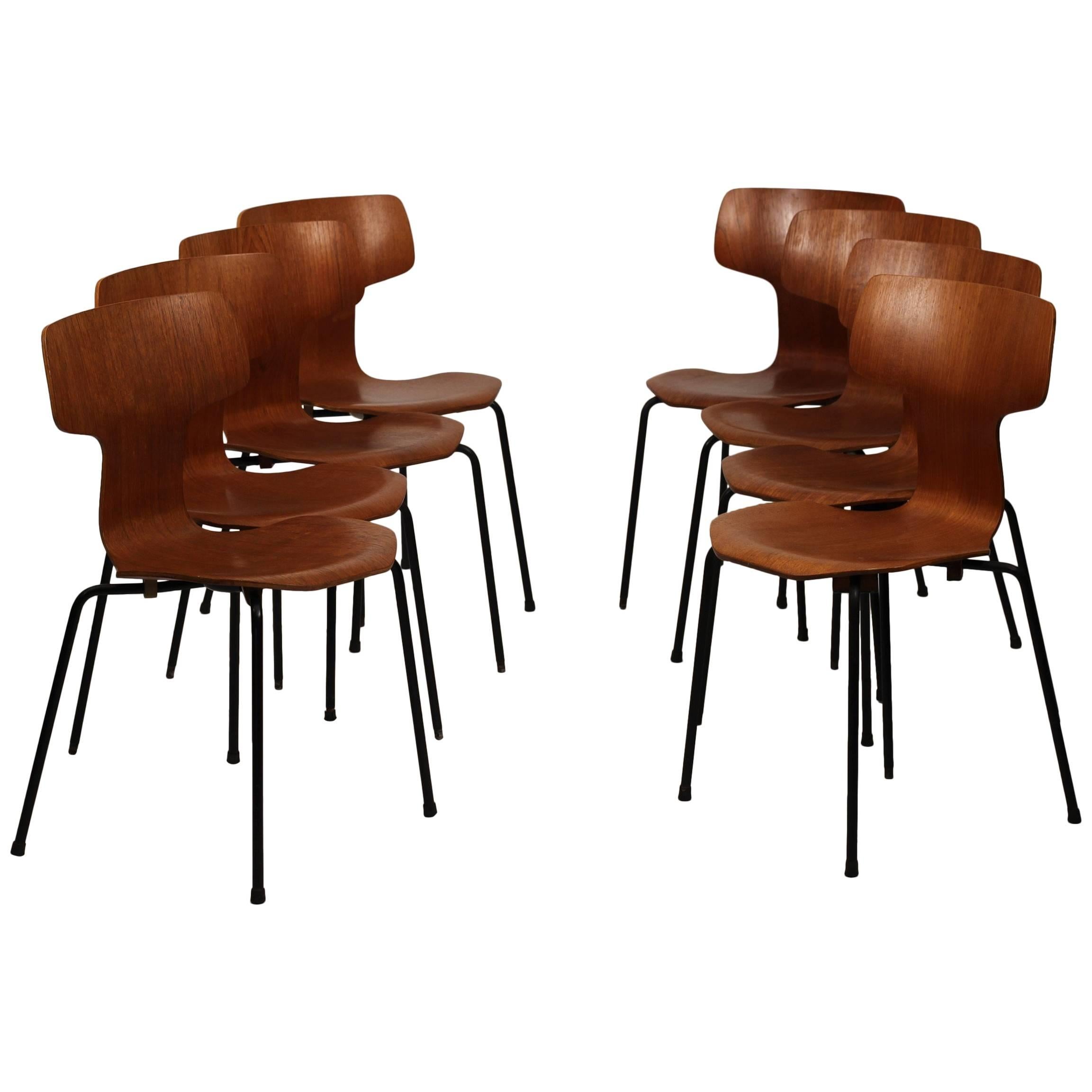 Mid Century Modern Set of 8 Model 3103 T-Chairs Designed by Arne Jacobsen