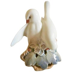 Royal Copenhagen Figurine Lovebirds #402