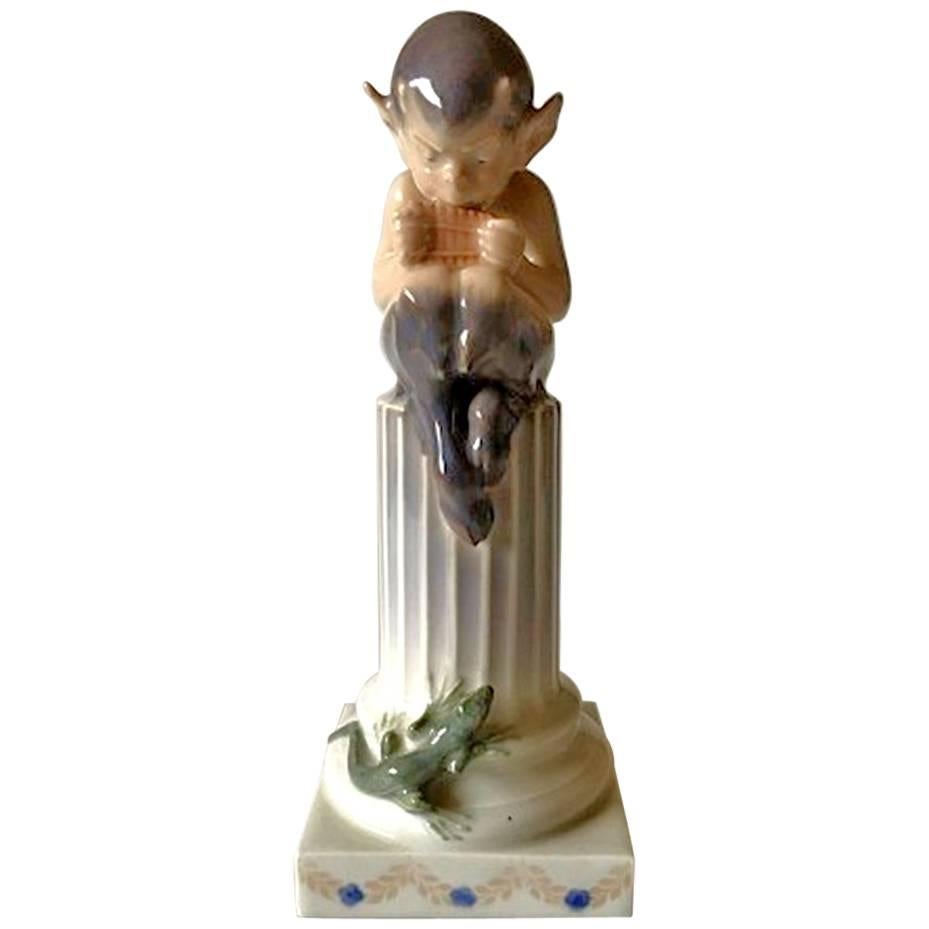 Royal Copenhagen Figurine Faun on Pedestal with Lizard #433 For Sale