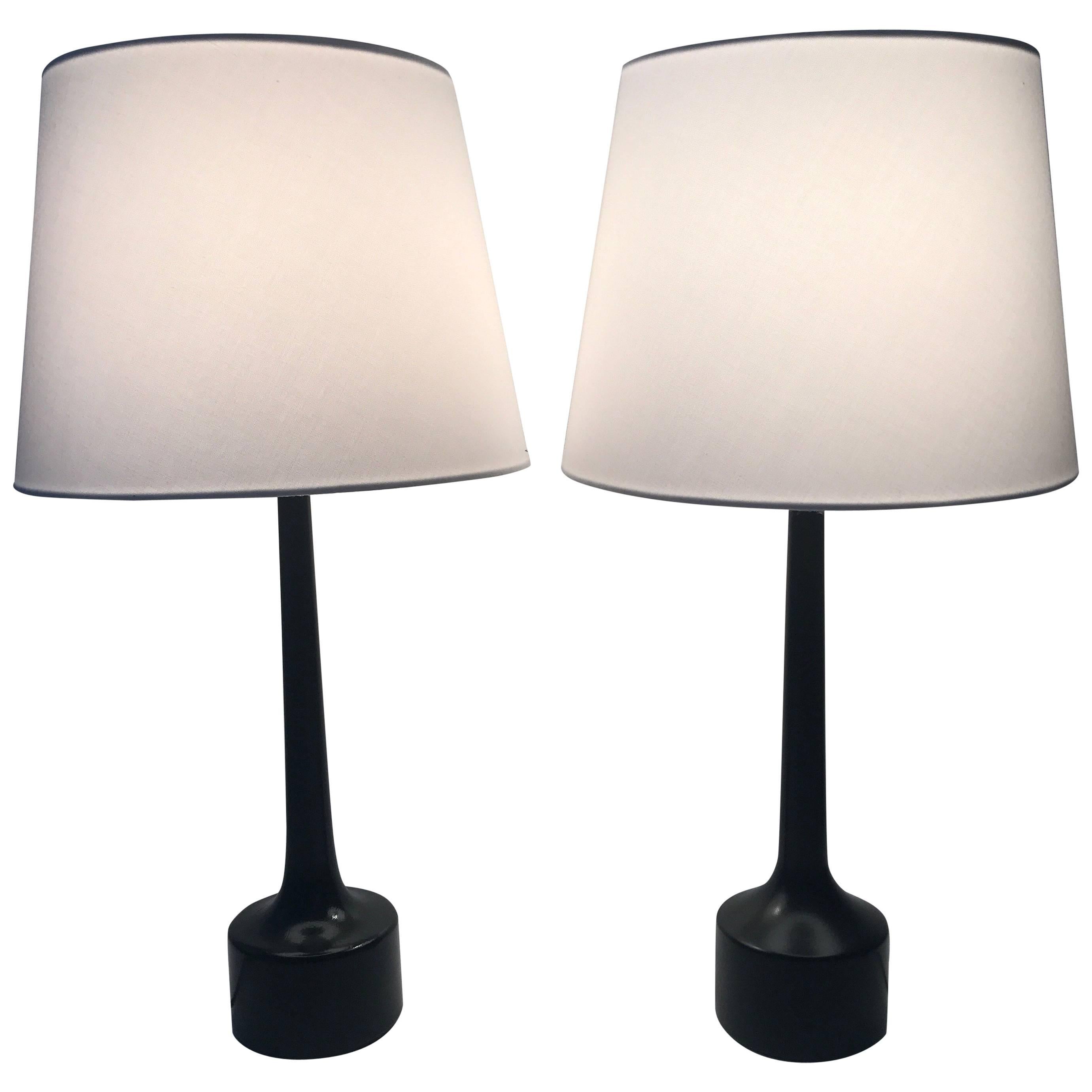 Pair of Swedish Hans-Agne Jakobsson Black Lacquered Wooden Table Lamps, 1955 For Sale